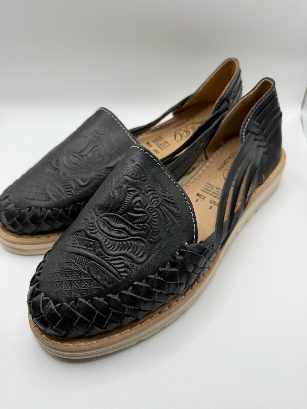 Women’s Handmade Mexican Huarache Sandals Black upper Leather Size 9 New in Box